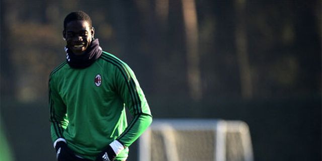Rodgers Bantah Lakukan Perjudian dengan Balotelli 