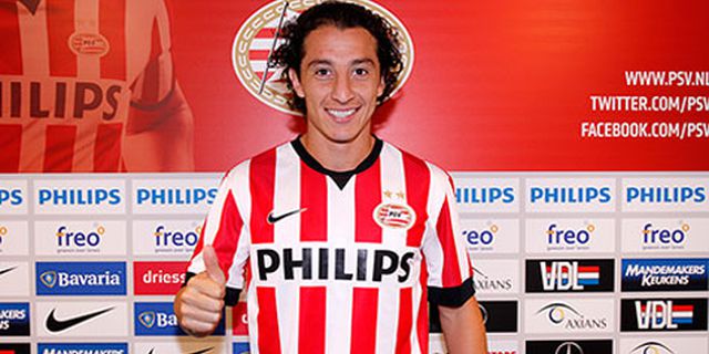 Valencia Resmi Pinjamkan Guardado ke PSV