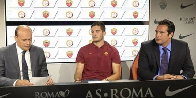 Roma Tuntaskan Transfer Kostas Manolas