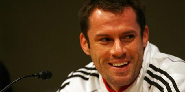 Eks Liverpool, Carragher, Jadikan United Lelucon