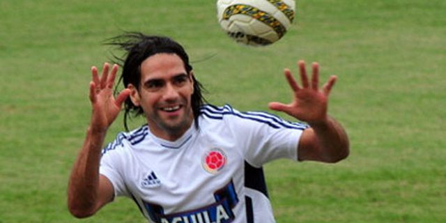 Falcao: Van Gaal Pelatih Kaya Pengalaman