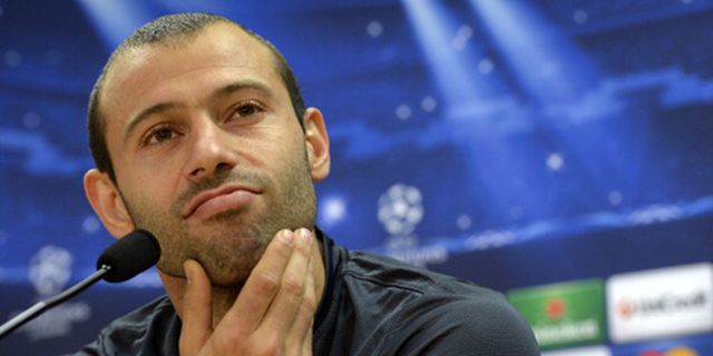 Mascherano Bantah Messi Mangkir dari Argentina Mascherano Bantah Messi Mangkir dari Argentina
