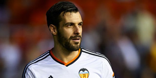 Tinggalkan City, Negredo Tak Mau Cium Emblem Valencia