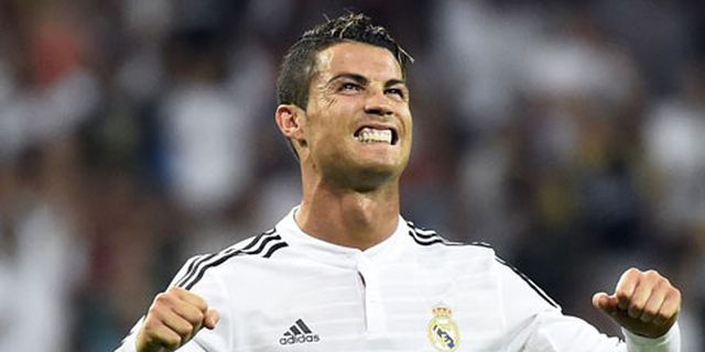 United Bangun Galacticos, Ronaldo Tertarik Pulang?
