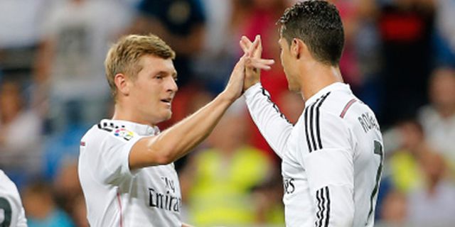 Bertetangga, Kroos Mengaku Tak Akrab Dengan Ronaldo