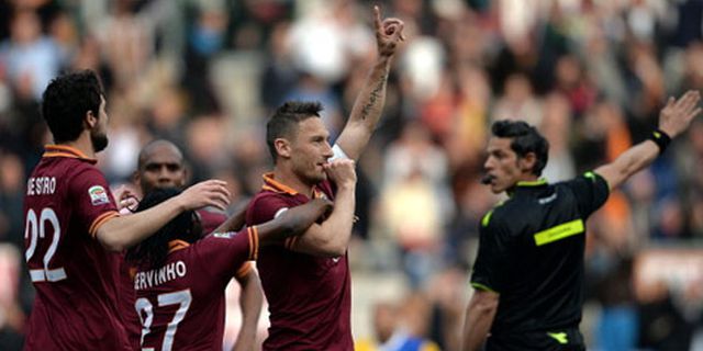 Legenda Roma: Giallorossi Terdepan Dalam Perburuan Scudetto