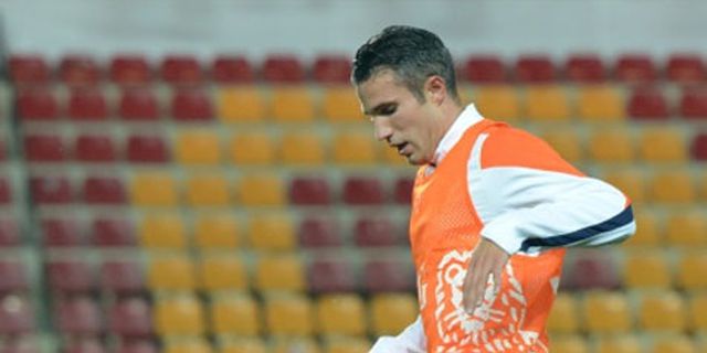 Van Persie Akui Nistelrooy Bantu Dirinya Asah Ketajaman