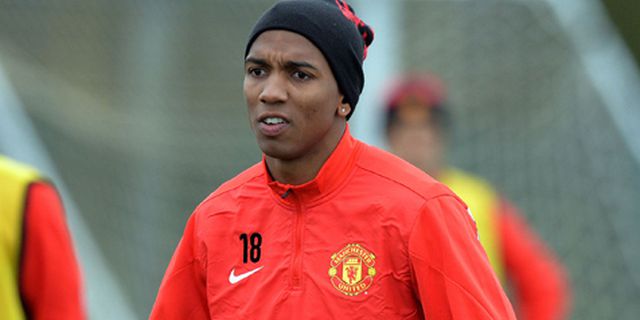 Young: Jangan Coret MU Dari Persaingan Juara