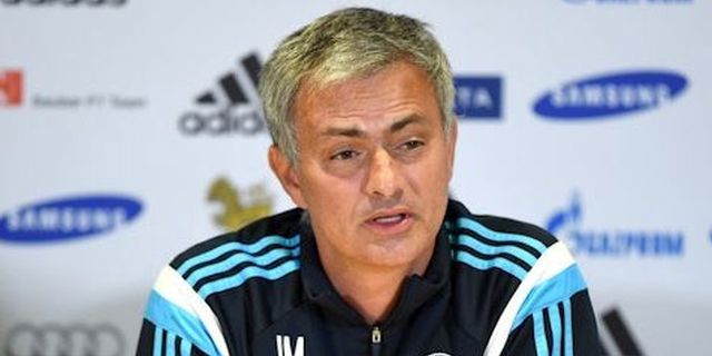 Mourinho Menaruh Respek Pada Swansea