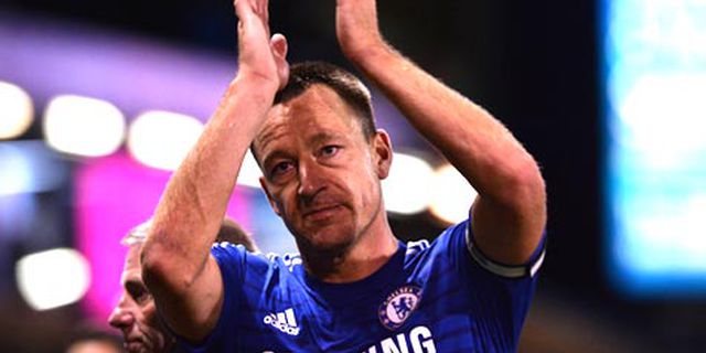 Ferdinand: Terry Tak Pernah Minta Maaf Pada Saya Ataupun Anton