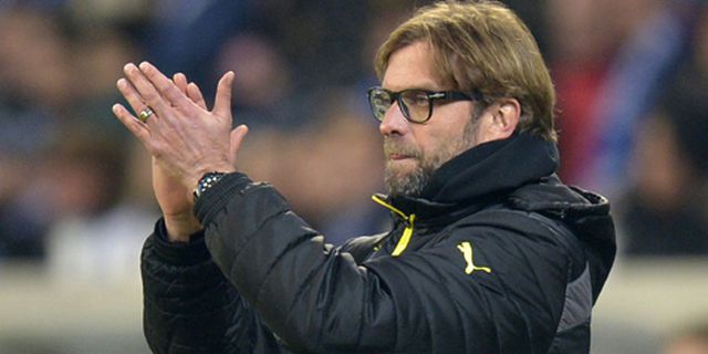 Klopp Isyaratkan Ingin Melatih di Premier League Klopp Isyaratkan Ingin Melatih di Premier League