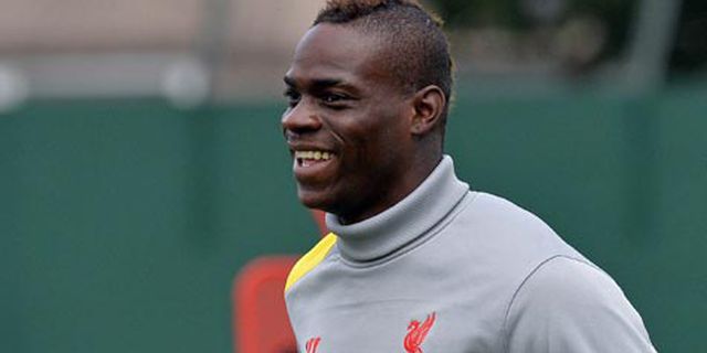 Scholes: Suarez? Balotelli Pun Sama Mautnya