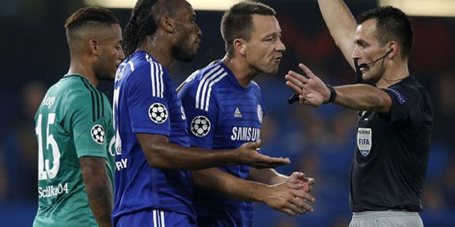 Adidas Dandani Wasit Liga Champions dengan Jersey Unik Adidas Dandani Wasit Liga Champions dengan Jersey Unik
