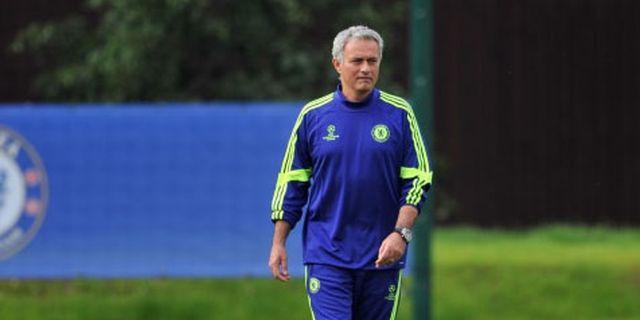 Mourinho Anggap Skuat Chelsea Musim Ini Lebih Baik Mourinho Anggap Skuat Chelsea Musim Ini Lebih Baik