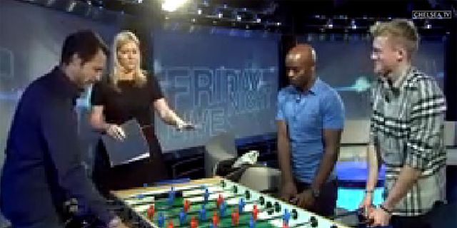 Schurrle Ditantang Mainkan Fossball Bersama Cudicini Schurrle Ditantang Mainkan Fossball Bersama Cudicini