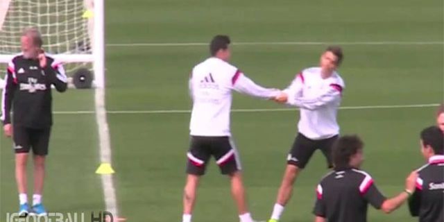 Sempat Lakukan 'Pengusiran', Ronaldo Ajak James Latihan Bersama