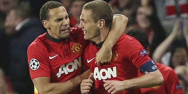 Legenda MU Desak Van Gaal Cari Pengganti Vidic dan Ferdinand