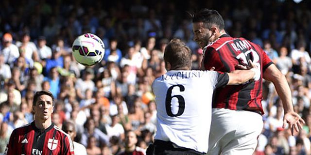 Review: Main 10 Orang, Milan Kembali Tertahan di Cesena Review: Main 10 Orang, Milan Kembali Tertahan di Cesena
