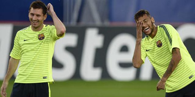 Maxwell Ngeri Saksikan Duet Messi dan Neymar