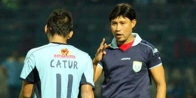 Tim Pelatih Persela Tingkatkan Semangat Pemain