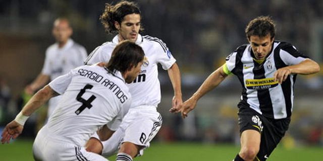 Setelah Del Piero, Kini Marcelinho Setelah Del Piero, Kini Marcelinho