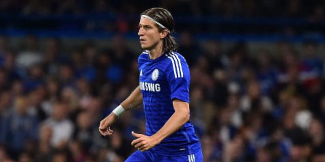 Tak Kunjung Dipercaya Chelsea, Filipe Luis Angkat Bicara