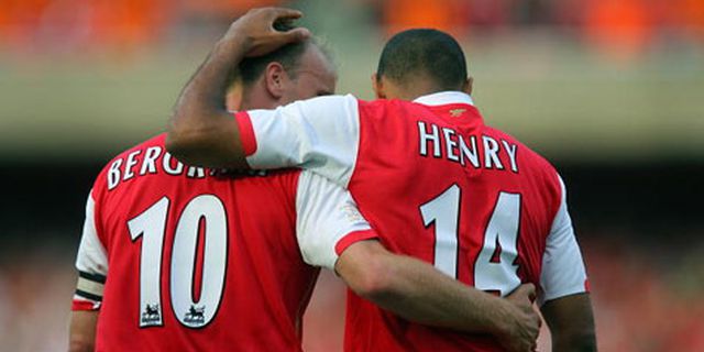 Neville: 'Invincibles' Arsenal Tak Terlalu Hebat