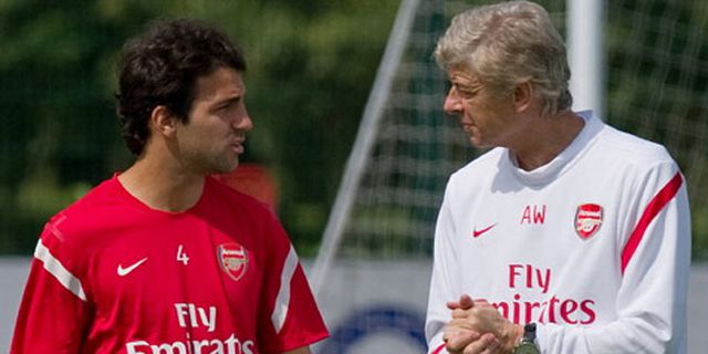 Wenger: Fabregas Terlalu Cepat Tinggalkan Barca Wenger: Fabregas Terlalu Cepat Tinggalkan Barca