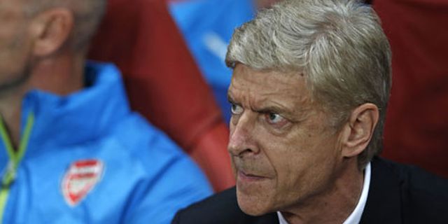 Gagal Rekrut Costa, Wenger Kambing Hitamkan Agen