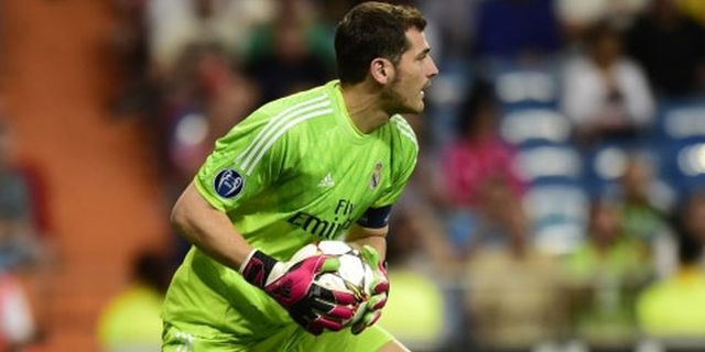 Casillas Tolak Bicarakan Mourinho Casillas Tolak Bicarakan Mourinho