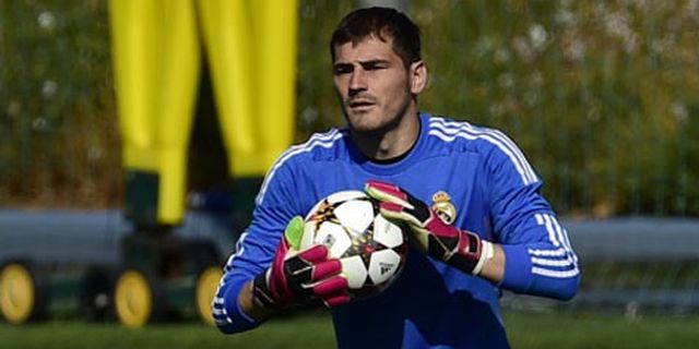 Jarang Main Musim Lalu, Casillas Mengaku Rileks