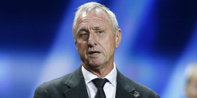 Cruyff: Trio Messi-Neymar-Suarez? Lihat Saja Nanti