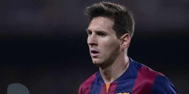 Messi, Bravo, dan Sergio Tak Tersentuh di Barca Messi, Bravo, dan Sergio Tak Tersentuh di Barca