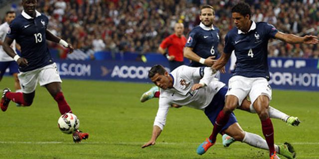 Varane: Prancis Mampu Redam Ronaldo