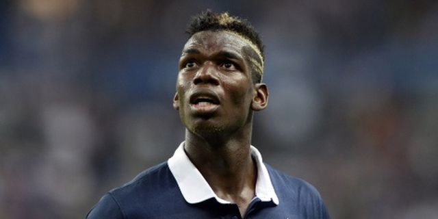 Pogba Bantah Cekcok Evra Pogba Bantah Cekcok Evra