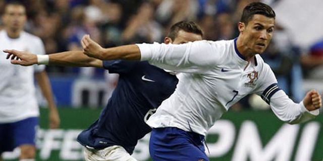 Nani: Kita Semua Tahu Ronaldo yang Terbaik