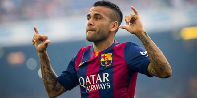 Dani Alves Tak Keder Harus Bersaing Dengan Darah Muda Barca