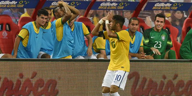 Neymar Tak Percaya Bisa Cetak Empat Gol