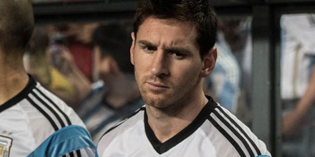 Publik Argentina Bikin Messi Tak Nyaman?