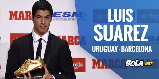 Luis Suarez Menerima Sepatu Emasnya 