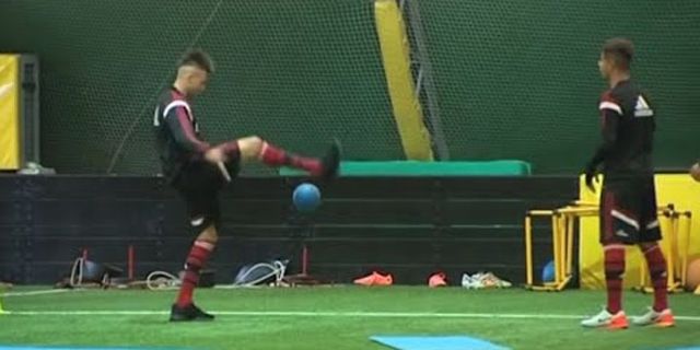 Skill Memikat Mastour dan El Shaarawy di Sesi Latihan Rossoneri