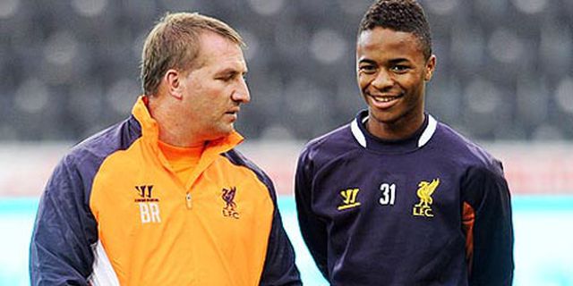 Bela Sterling, Rodgers Balik Serang Hodgson