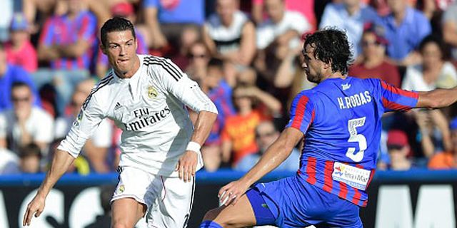 Ancelotti: Ronaldo 100% Bertahan di Madrid