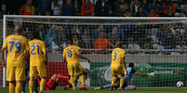 Review: Cavani Bawa Pulang Tiga Poin Bagi PSG Review: Cavani Bawa Pulang Tiga Poin Bagi PSG