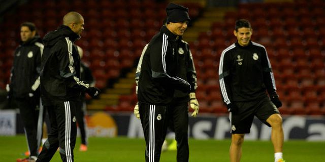 Galeri: Skuat Madrid Jajal Stadion Anfield