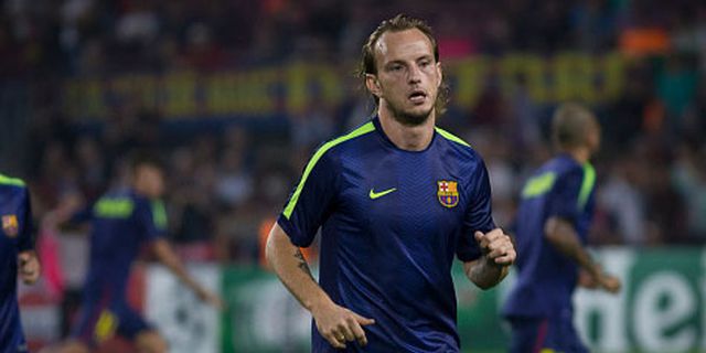 Rakitic: Trio Neymar, Messi, & Iniesta Vital untuk Barca Rakitic: Trio Neymar, Messi, & Iniesta Vital untuk Barca