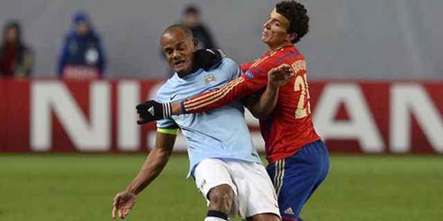 Suporter CSKA Datang, Kompany Berang