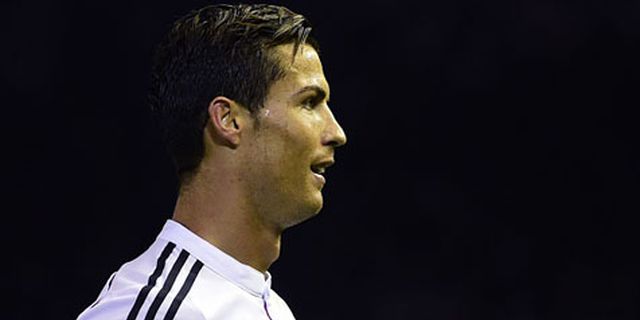 Ronaldo Bangga Terima Aplaus Anfield Ronaldo Bangga Terima Aplaus Anfield