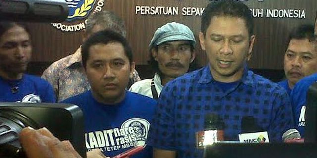 Dihukum 15 Item, Arema Lawan Persela Tetap Dengan Penonton