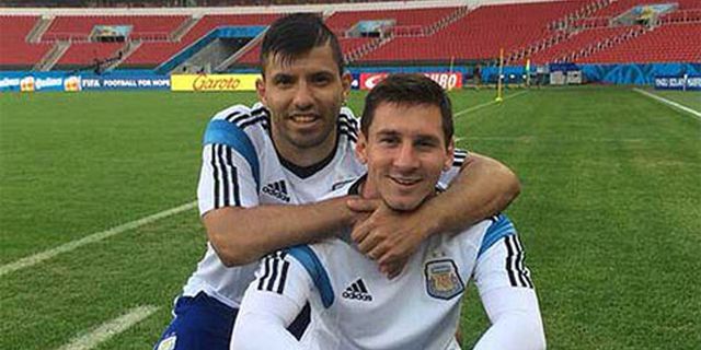 Messi Minta Aguero Tak 'Selingkuh' Darinya Messi Minta Aguero Tak 'Selingkuh' Darinya
